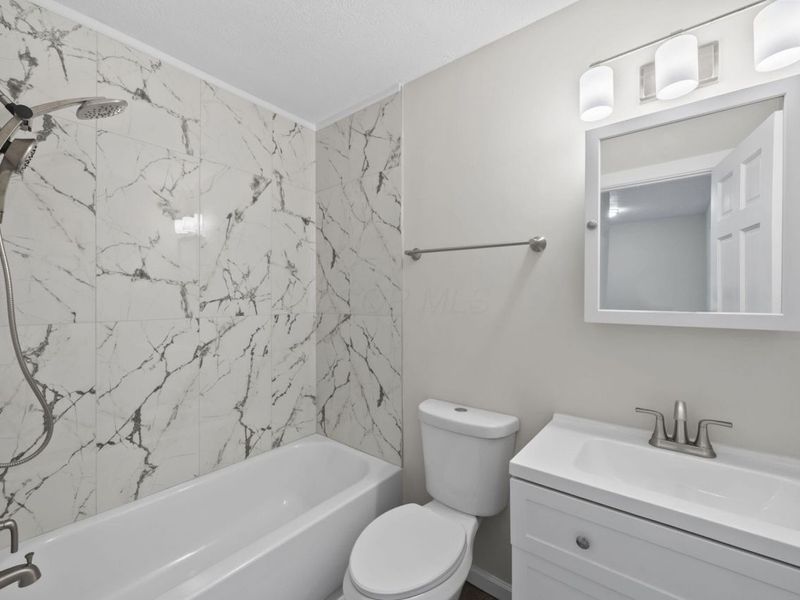 5153 Norwich Street , Hilliard, OH 43026 Photo 30