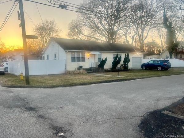 62 Moriches Drive , Mastic Beach, NY 11951