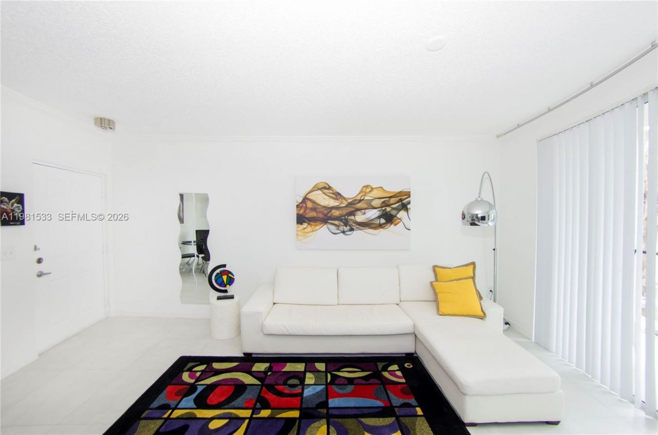 17145 N Bay Rd , Unit 4402, Sunny Isles Beach, FL 33160 Photo