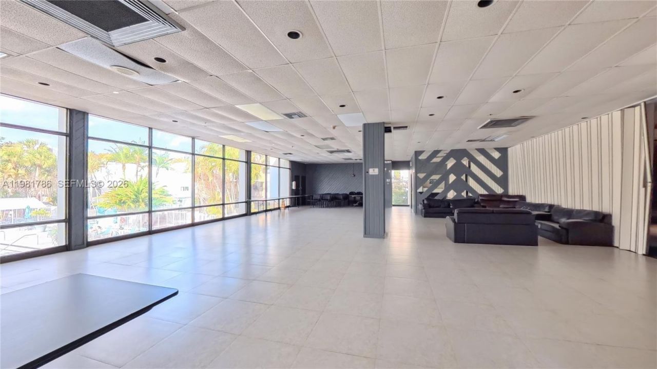 20300 W Country Club Dr , Unit PH18-3, Aventura, FL 33180 Photo