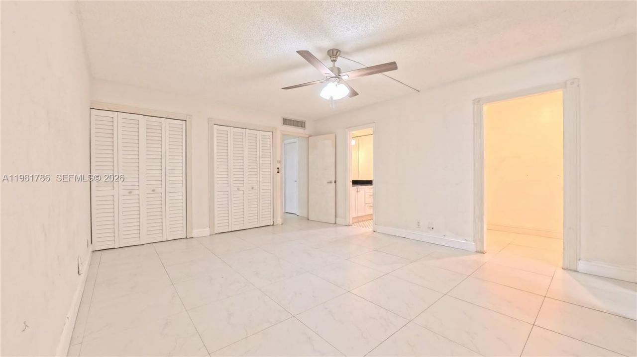 20300 W Country Club Dr , Unit PH18-3, Aventura, FL 33180 Photo
