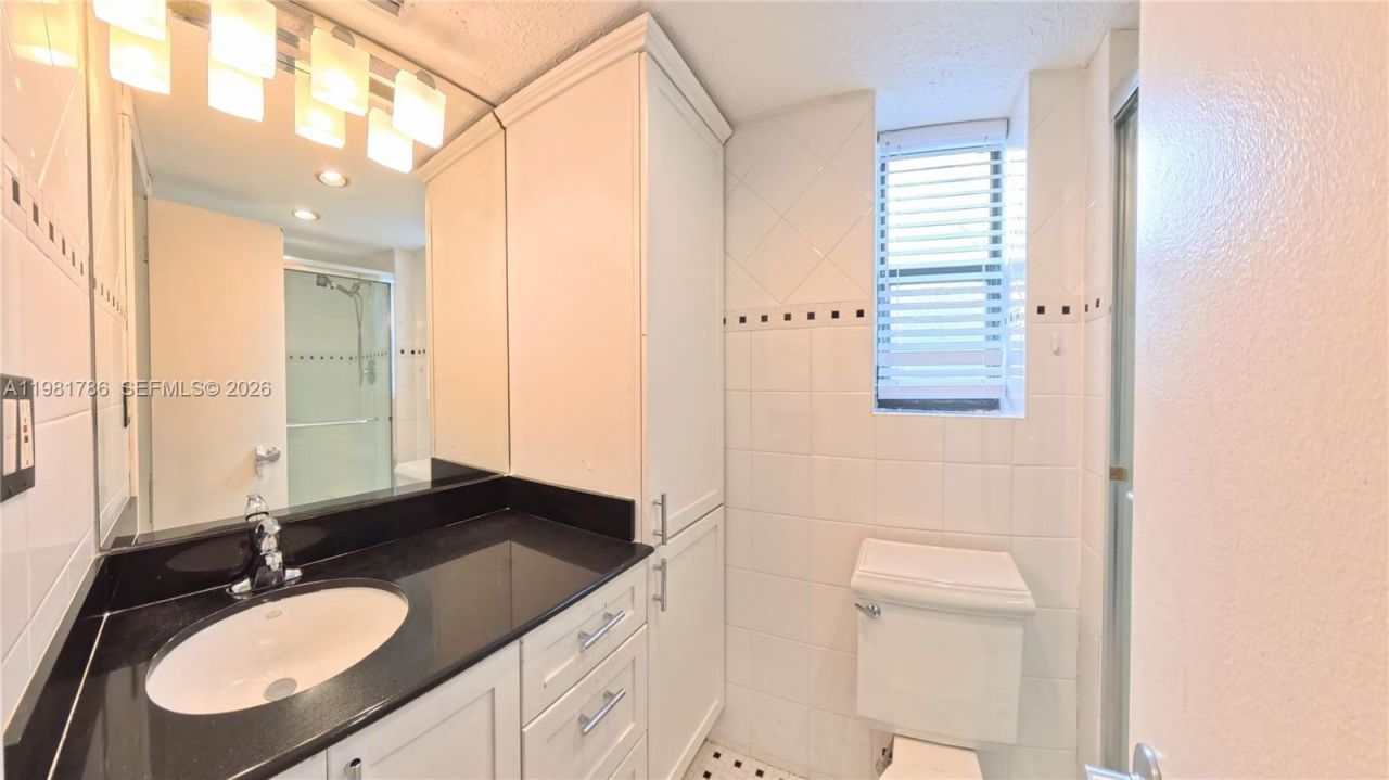 20300 W Country Club Dr , Unit PH18-3, Aventura, FL 33180 Photo