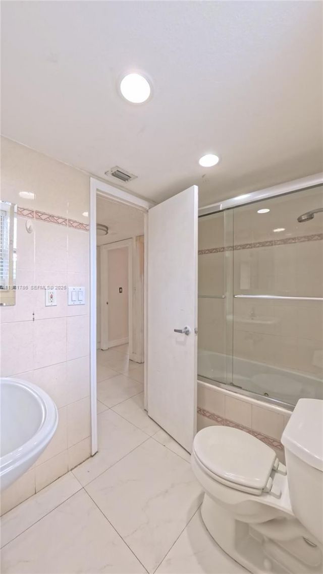 20300 W Country Club Dr , Unit PH18-3, Aventura, FL 33180 Photo