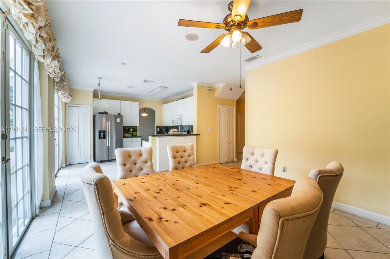 200 SW 87th Path, Miami, FL 33174 Photo