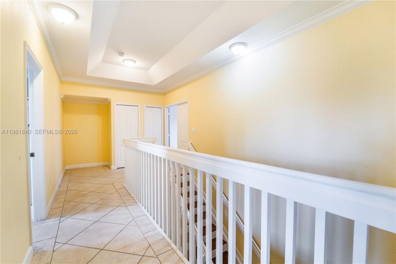200 SW 87th Path, Miami, FL 33174 Photo