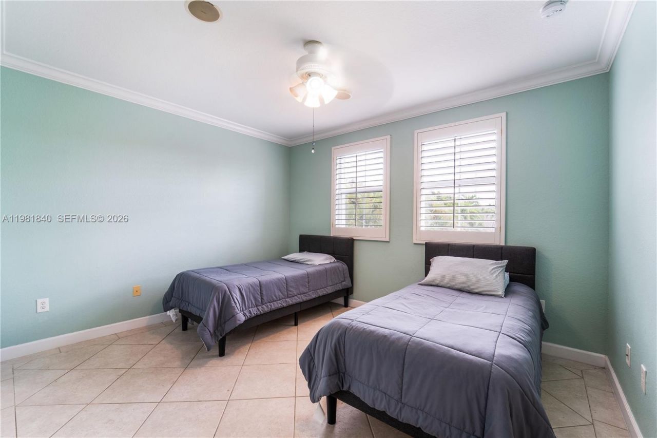 200 SW 87th Path, Miami, FL 33174 Photo