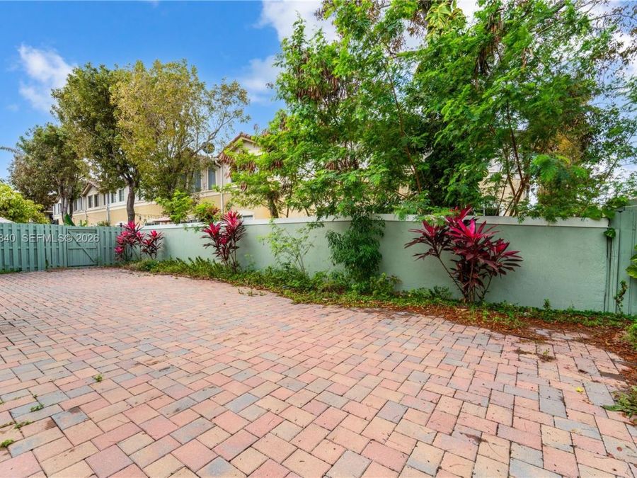 Property Image 46