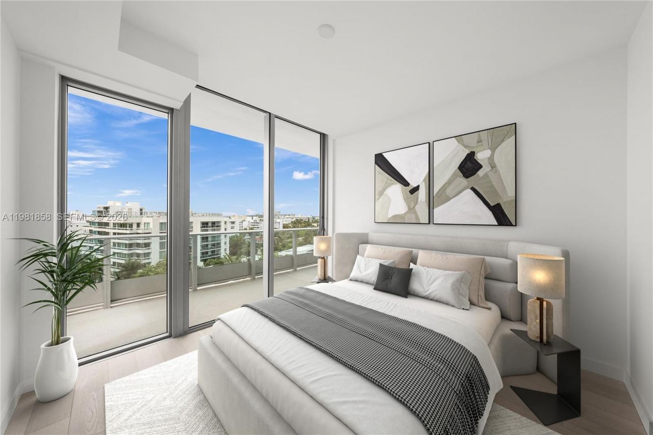 9221 E Bay Harbor Drive, Unit 810, Bay Harbor Islands, FL 33154 Photo