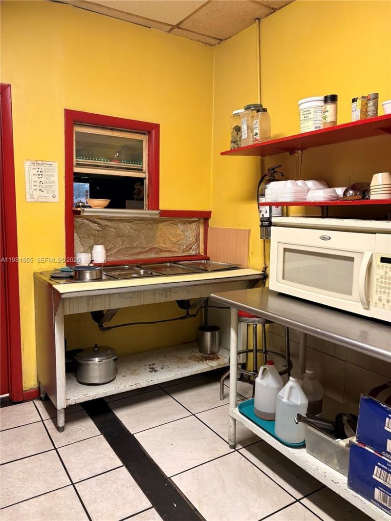 4201 W 16th Ave , Hialeah, FL 33012 Photo