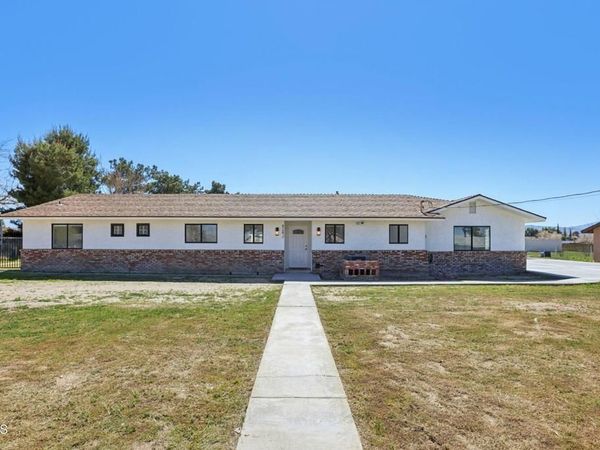 9242 E Avenue T 2, Littlerock, CA 93543