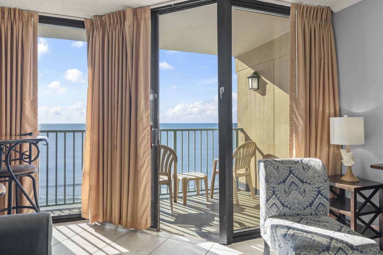 201 74th Ave. N Photo 19