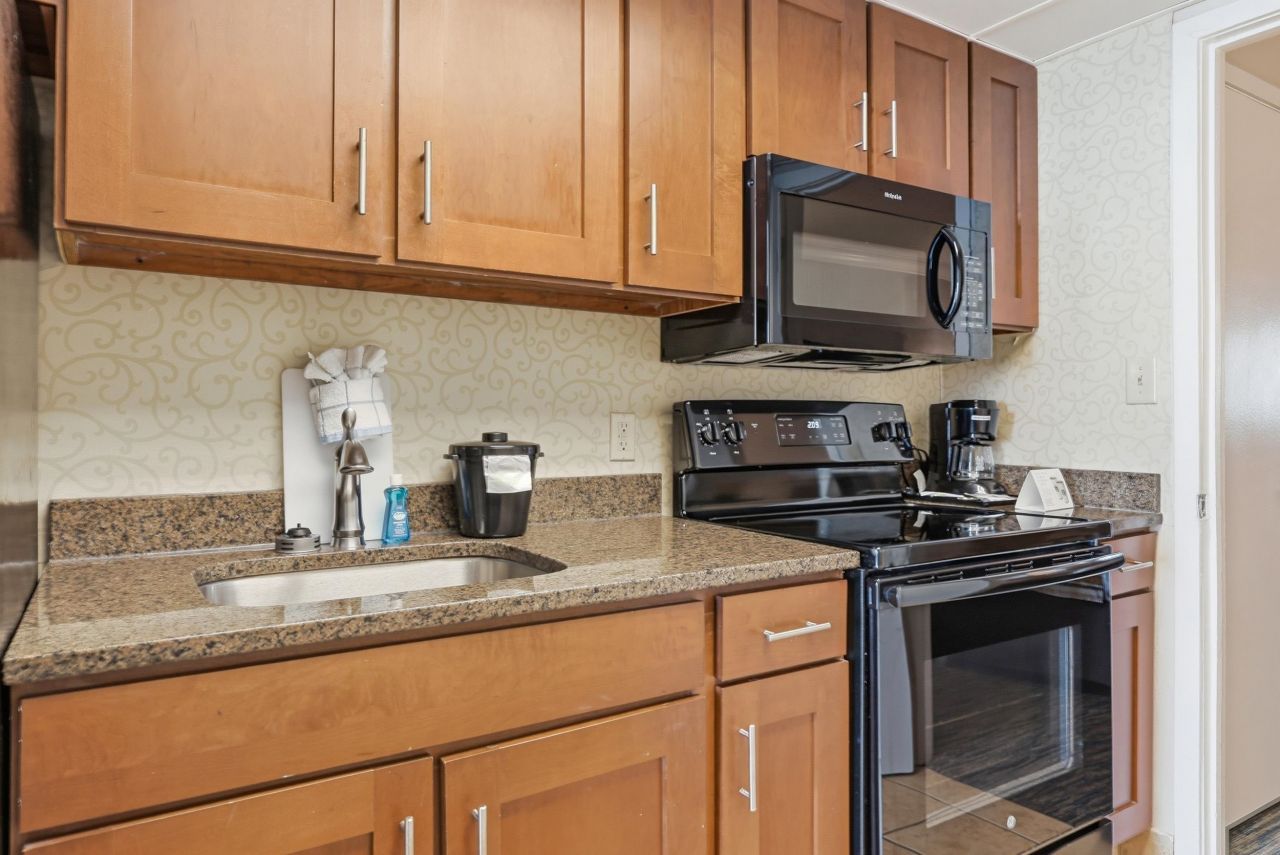 1105 S Ocean Blvd.  Photo 7