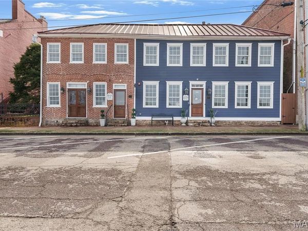 208 & 210 Wharf Street, Hermann, MO 65041