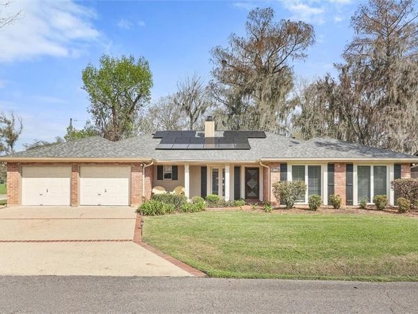 19 MICHAEL Drive, Luling, LA 70070