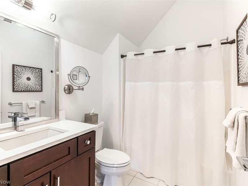 279 Tinkers Trail , Aurora, OH 44202 Photo 23