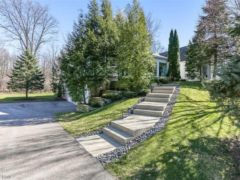 279 Tinkers Trail , Aurora, OH 44202 Photo 33