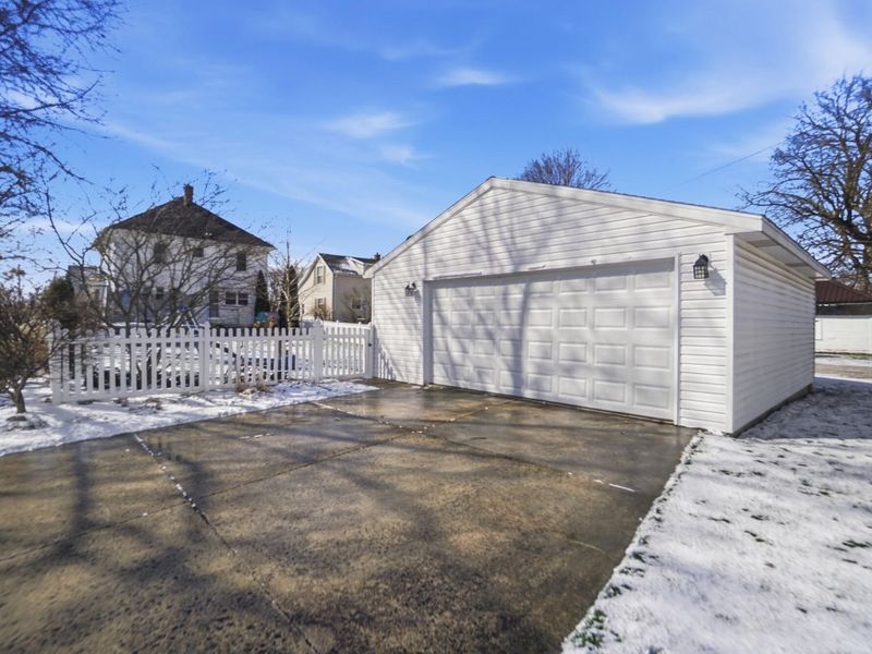 602 W Benton Street, Wapakoneta, OH 45895 Photo 40