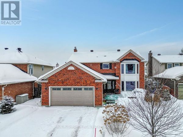 6192 Voyageur Drive, Ottawa, ON K1C2W3