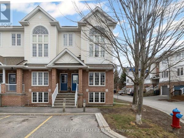 147 Wharhol Private, Ottawa, ON K2H1G5
