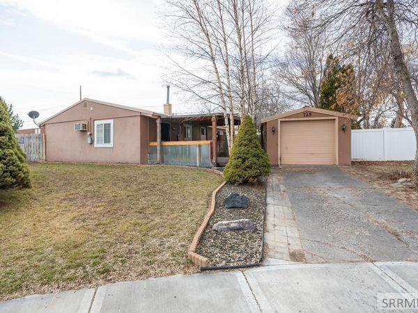 725 Northrup Avenue, IDAHO FALLS, ID 83401