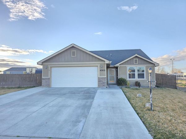 4503 Julie St, Caldwell, ID 83607