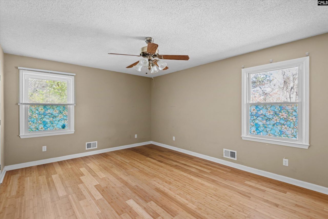 415 Bruce Drive Photo 19