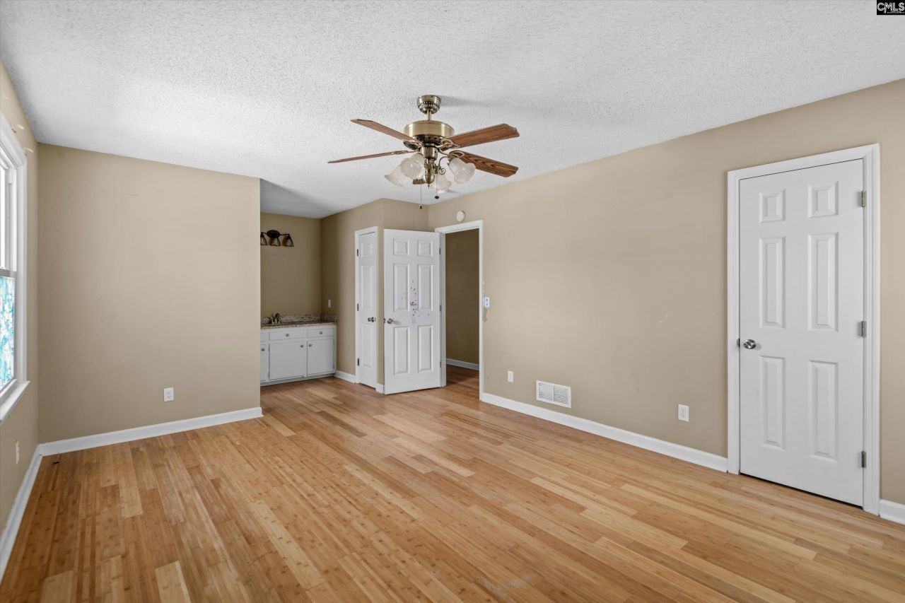 415 Bruce Drive Photo 21