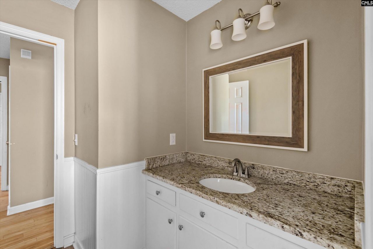 415 Bruce Drive Photo 26