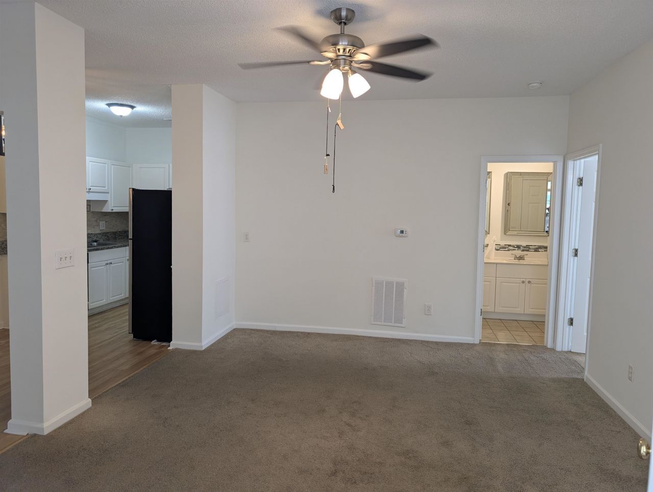 9734 Leyland Dr. Photo 28