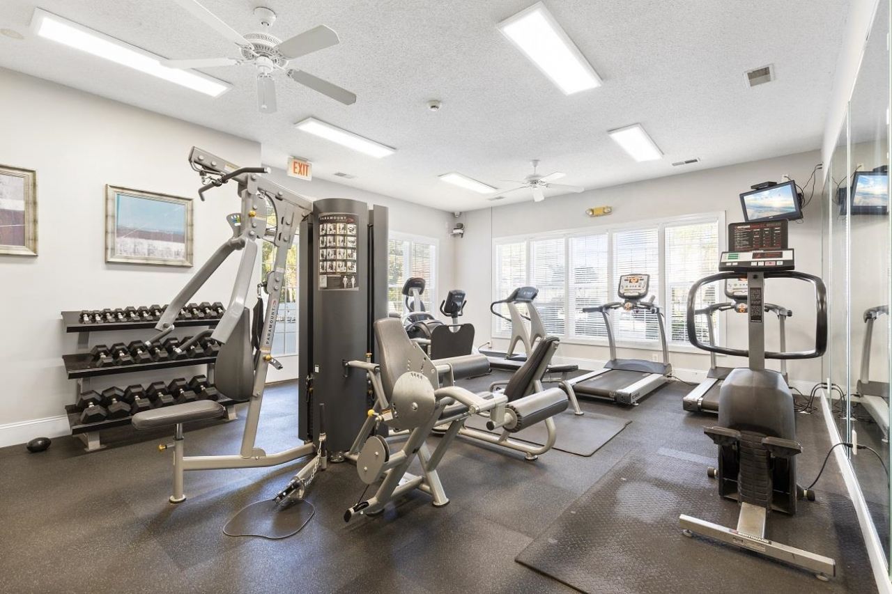 9734 Leyland Dr. Photo 7