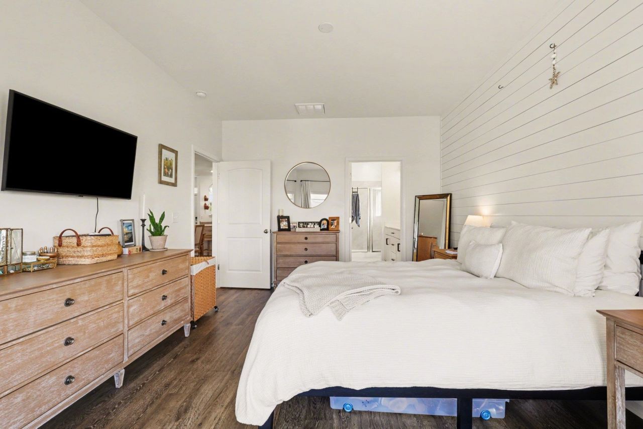 811 Spindel Dr.  Photo 16