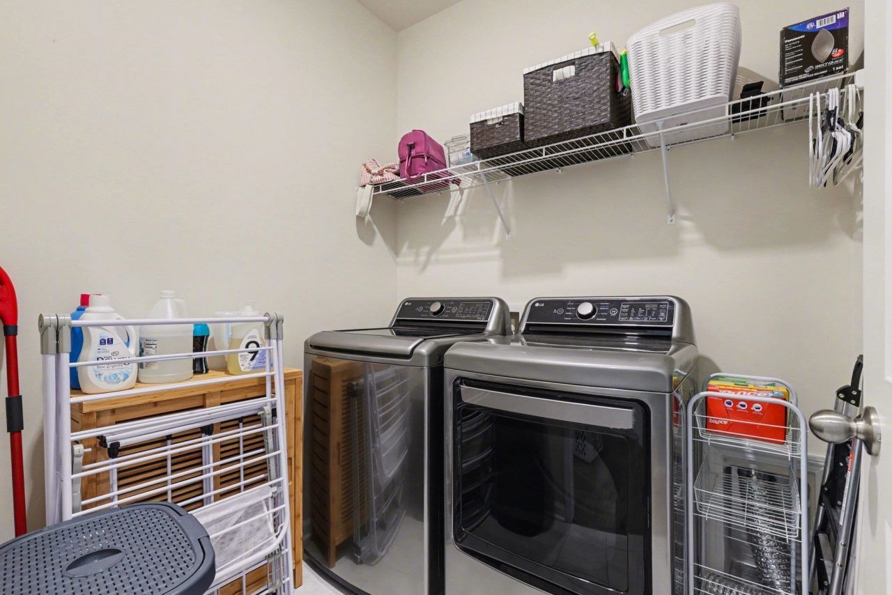 811 Spindel Dr.  Photo 26