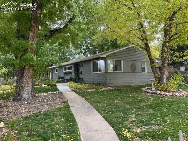 2621 Wren Drive, Colorado Springs, CO 80909 Main Photo