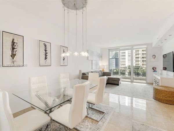 801 Brickell Key Blvd , Unit 806, Miami, FL 33131