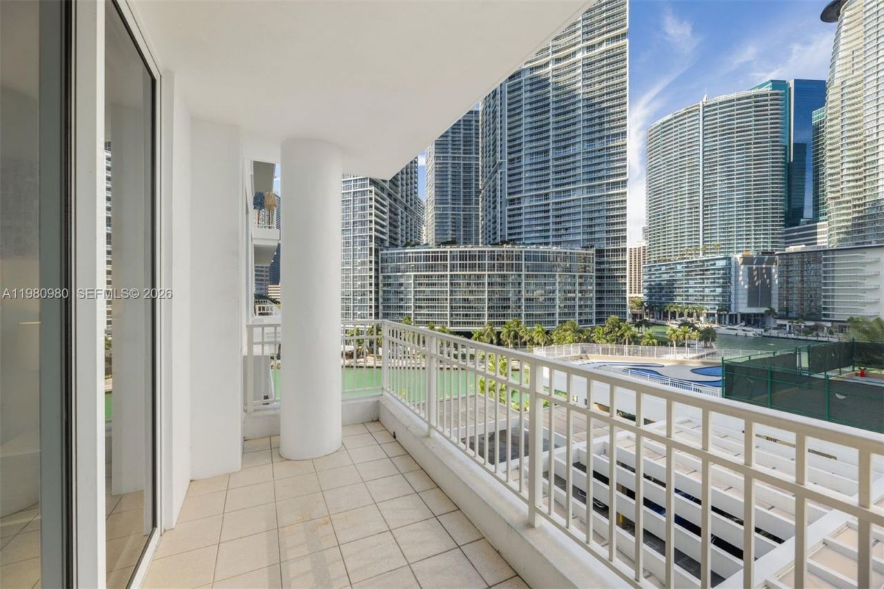 801 Brickell Key Blvd , Unit 806, Miami, FL 33131 Photo