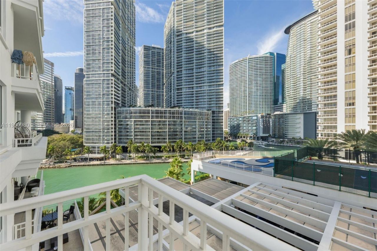 801 Brickell Key Blvd , Unit 806, Miami, FL 33131 Photo