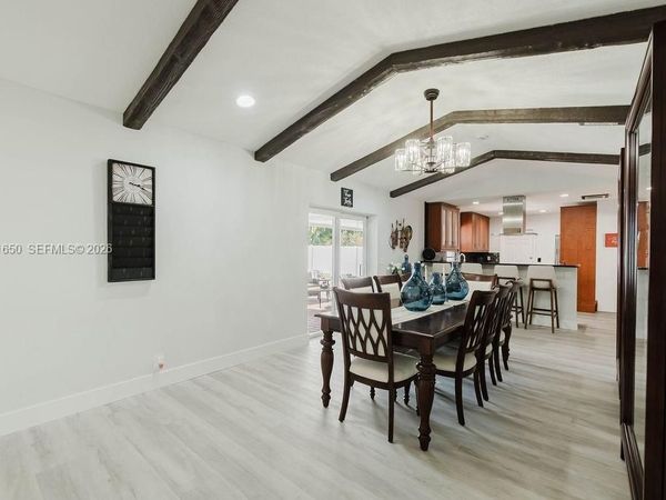 1710 NW 106th Ter , Pembroke Pines, FL 33026