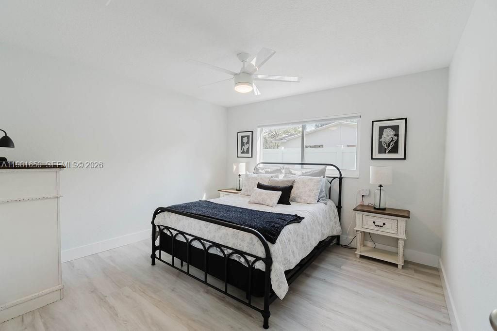 1710 NW 106th Ter , Pembroke Pines, FL 33026 Photo