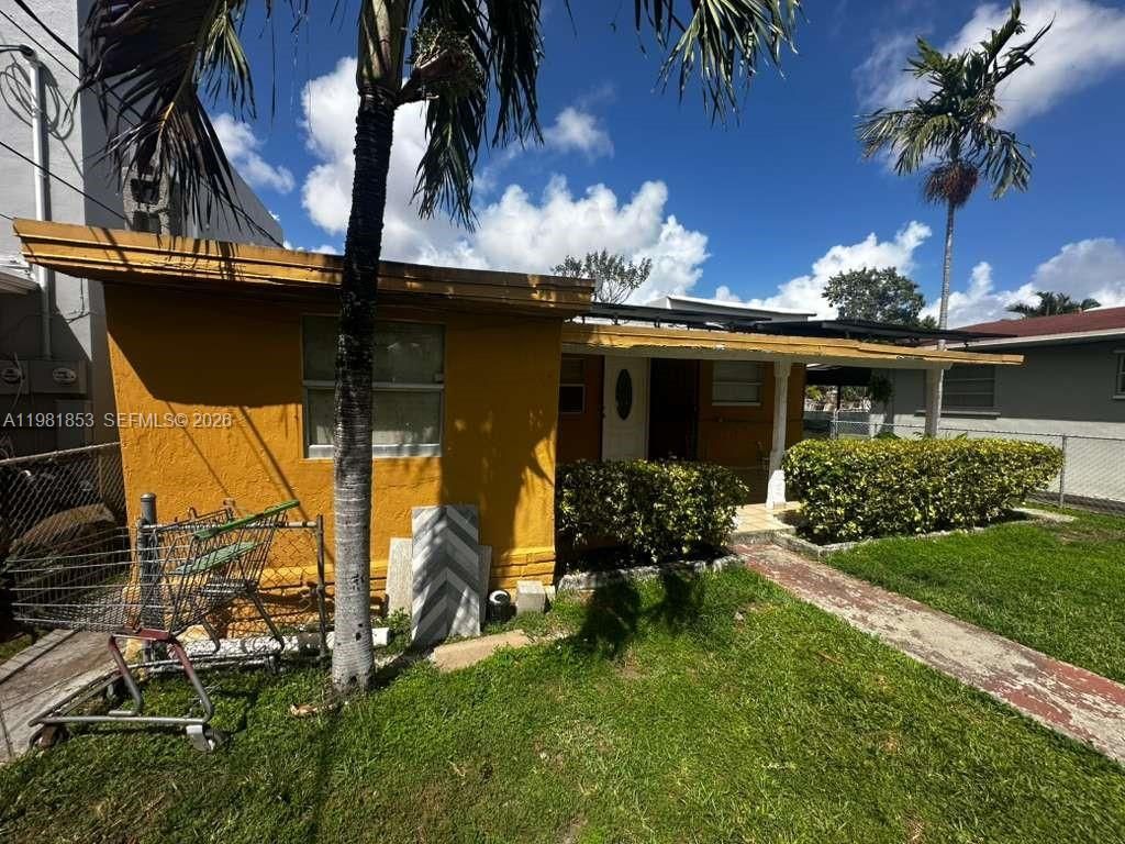 2337 NW 32nd St, Miami, FL 33142 Photo