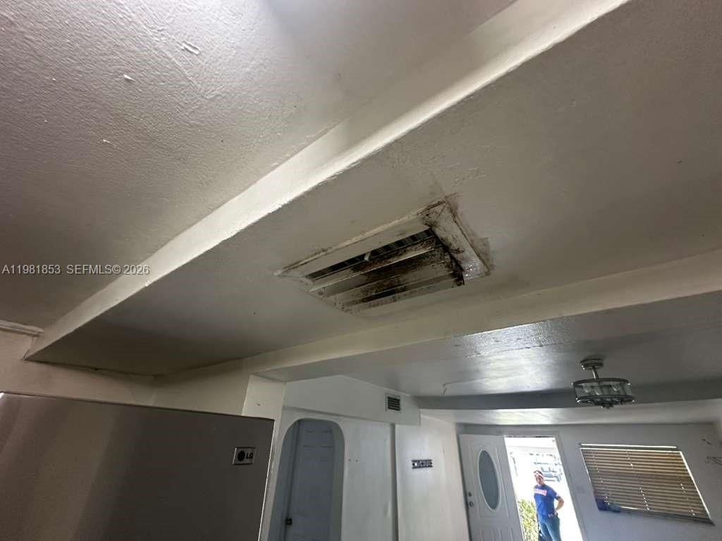 2337 NW 32nd St, Miami, FL 33142 Photo