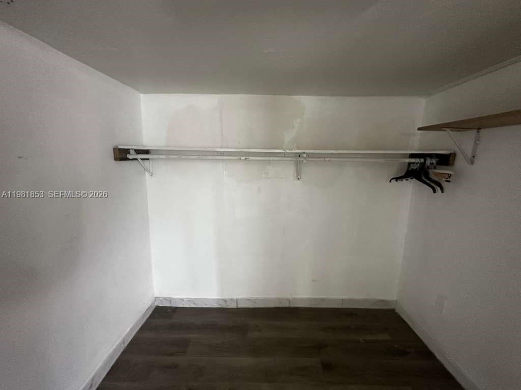 2337 NW 32nd St, Miami, FL 33142 Photo