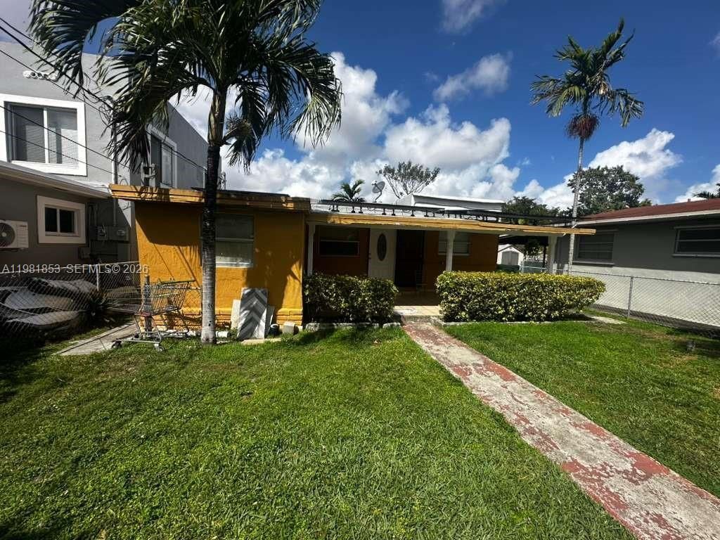 2337 NW 32nd St, Miami, FL 33142 Photo