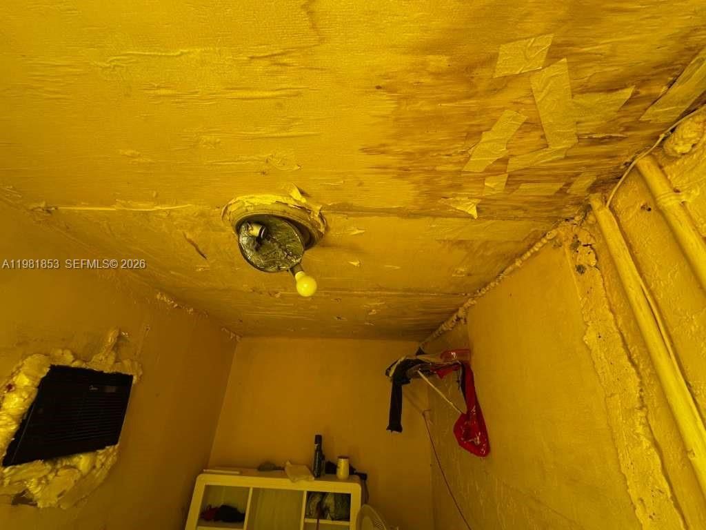 2337 NW 32nd St, Miami, FL 33142 Photo