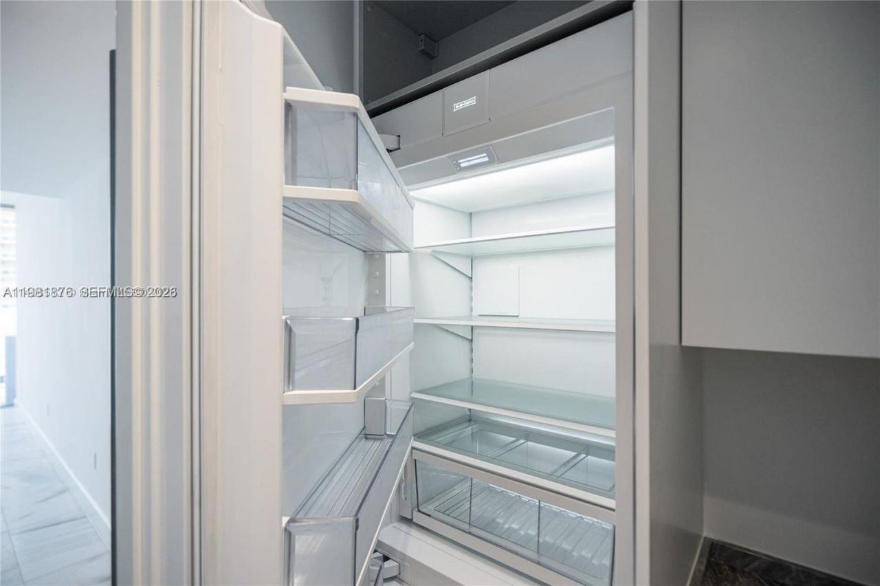 700 NE 26th Ter , Unit 904, Miami, FL 33137 Photo