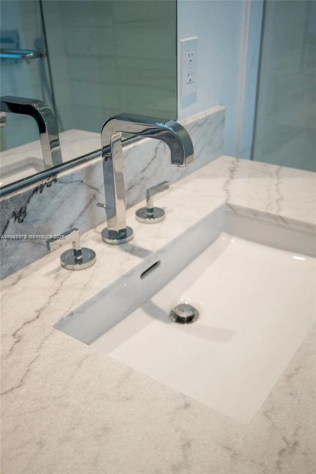 700 NE 26th Ter , Unit 904, Miami, FL 33137 Photo