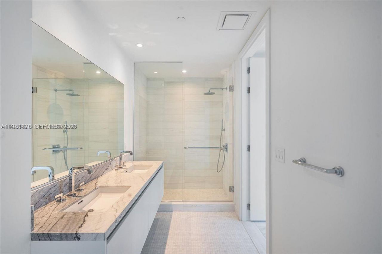 700 NE 26th Ter , Unit 904, Miami, FL 33137 Photo