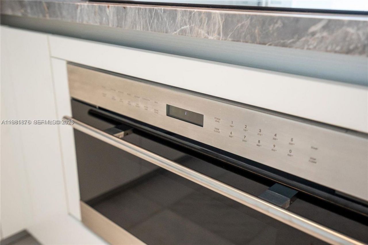 700 NE 26th Ter , Unit 904, Miami, FL 33137 Photo