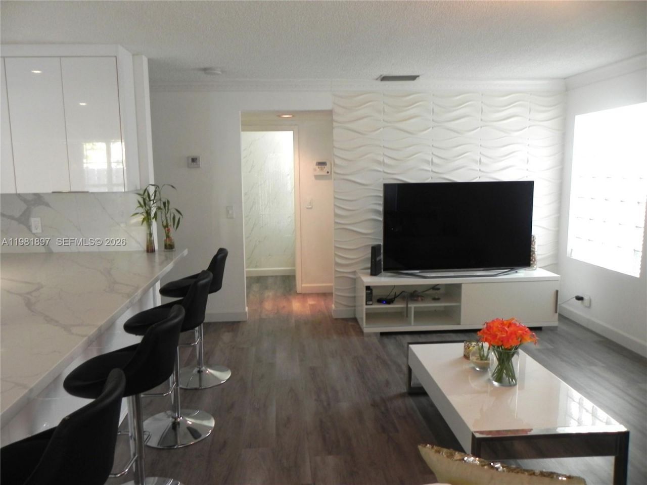 365 Somerset Way , Weston, FL 33326 Photo