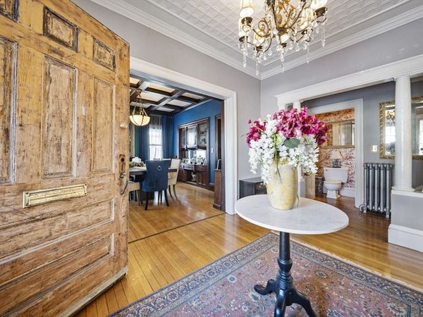 47 Salem St, Haverhill, MA 01835