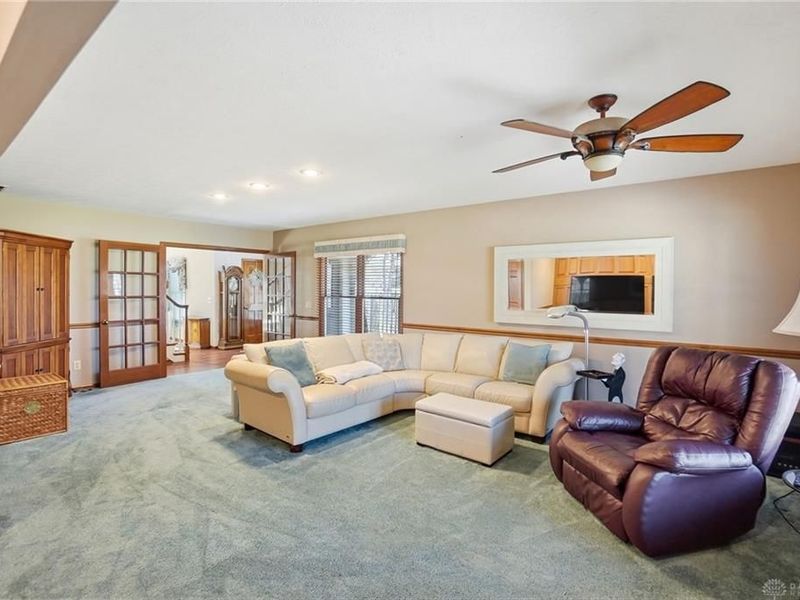 392 Copper Beech Court, Washington Township, OH 45459 Photo 15